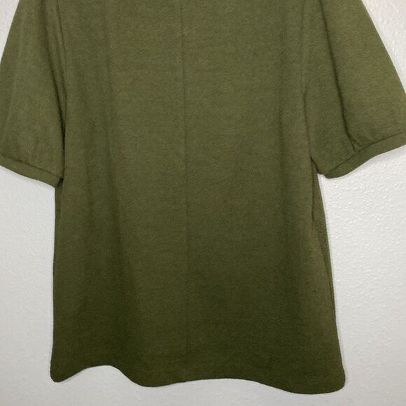 Loft Dark Green Crew Puff Sleeve Texture Short Sleeved Shirt Top Size Medium - Picture 9 of 9